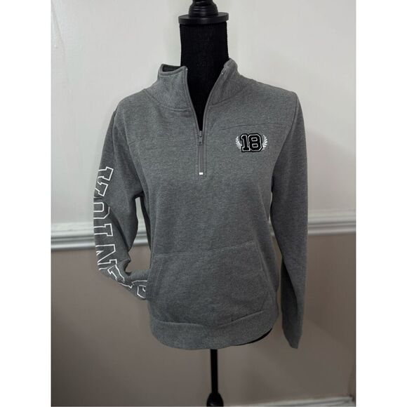 Jostens Tops - Jostens 2018 Senior Half Zip Grey Sweatshirt Size Medium